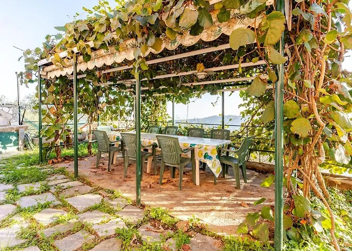 Sea-view Retreat - Pool, Tavern, Fireplace Nyaraló Rapallo