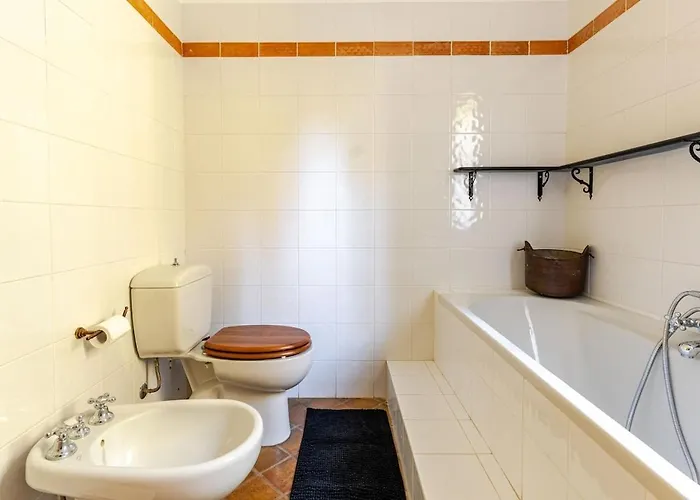 Sea-view Retreat - Pool, Tavern, Fireplace Rapallo