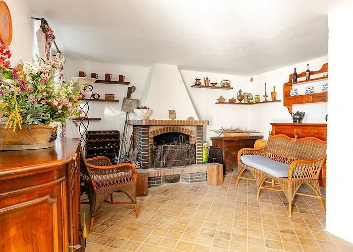 Nyaraló Sea-view Retreat - Pool, Tavern, Fireplace