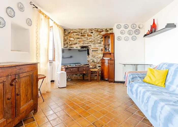 Nyaraló Sea-view Retreat - Pool, Tavern, Fireplace Rapallo